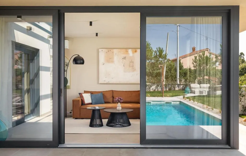 Modern Villa Tia I With Outdoor Pool In Porec Nova Vas  Croacia