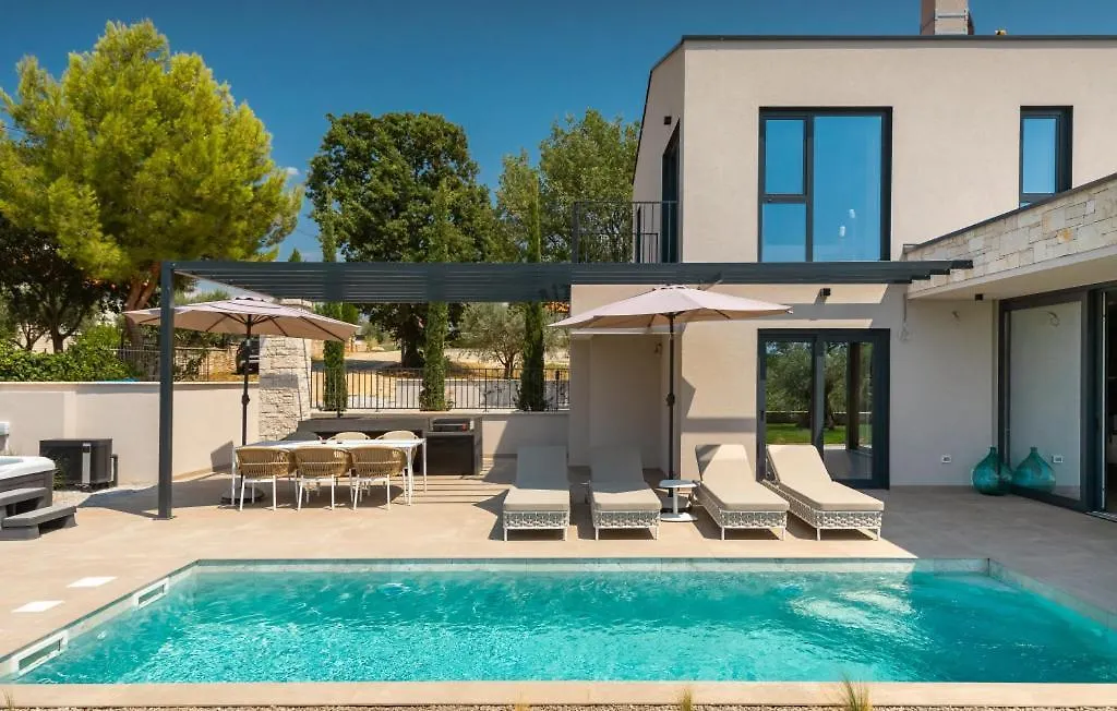Modern Villa Tia I With Outdoor Pool In Porec Nova Vas   Nova Vas (Porec)