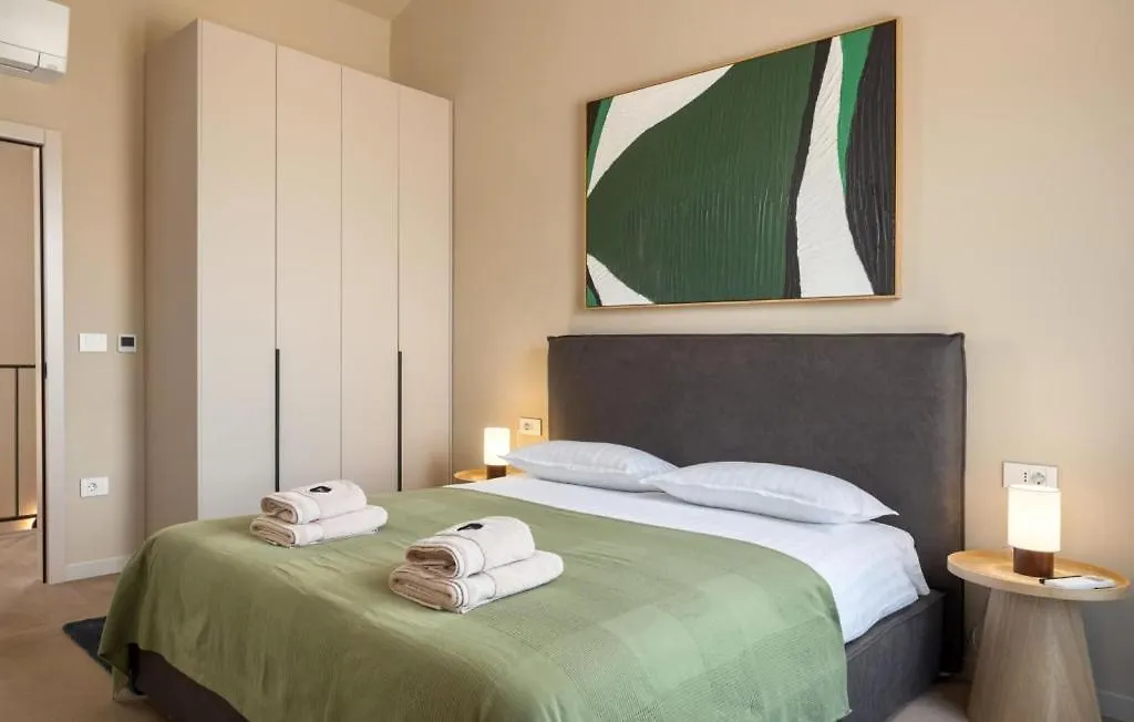 Modern Villa Tia I With Outdoor Pool In Porec Nova Vas  Croacia